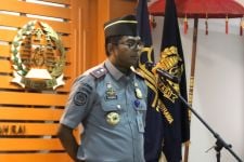 Update OTT 5 Pegawai Imigrasi Ngurah Rai! Suhendra Sentil Nasib Tersangka HS, Tegas - JPNN.com Bali