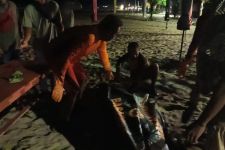 Wisatawan Tangerang Hilang di Pantai Double Six Seminyak Ditemukan Meninggal Tengah Malam - JPNN.com Bali
