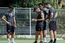 Statistik Mentereng Arema FC tak Berarti, Fernando Valente Tolak Menyerah - JPNN.com Bali