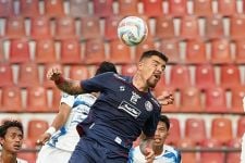 Arema FC tak Pantas Kalah dari PSIS, Bek Tangguh Ini Angkat Bicara - JPNN.com Bali