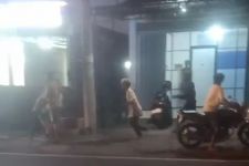 Viral Kelompok Pemuda Baku Hantam di Indomaret Mengwi Badung Bali, Gegara Cewek?  - JPNN.com Bali