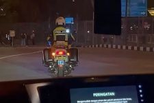 Viral Video WNA Suap Polisi di Bali USD 100 untuk Pengawalan, Begini Kronologinya - JPNN.com Bali