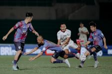 Bali United Gagal Petik 3 Poin, Hamka Hamzah Bikin Penyerang Tim Tamu Mati Kutu - JPNN.com Bali
