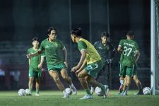 Paul Munster tak Masalah Derbi Jatim Kontra Arema FC di Bali Tanpa Penonton - JPNN.com Bali
