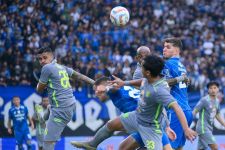 Persebaya Aman dari Degradasi, Paul Munster Fokus Kontra Bali United & Persik  - JPNN.com Bali
