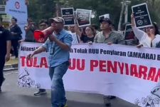 Aliansi Masyarakat Bali Tolak RUU Penyiaran, Tuntut Jokowi Bersikap - JPNN.com Bali