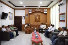 Pramella ke Otban Wilayah IV Memastikan Imigrasi Bali Bertindak Tegas ke WNA Nakal - JPNN.com Bali