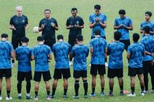 Joel Cornelli Senang Arema FC Gelar TC di Bali, Sentil Taktik Singo Edan - JPNN.com Bali