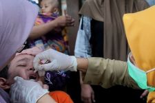 492 Ribu Anak di Bali Mengikuti Imunisasi Polio, Buleleng Dapat Prioritas - JPNN.com Bali