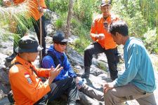 Pelajar SMA Tersesat di Gunung Agung, Melenceng dari Jalur Pendakian - JPNN.com Bali