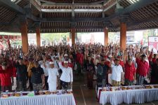 Warga Klungkung Bulat Dukung Koster – Giri, Minta Proyek PKB Dilanjutkan - JPNN.com Bali