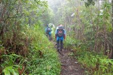 2 Pendaki Tabanan & Badung Tersesat di Gunung Agung, Hilang Tanpa Jejak - JPNN.com Bali