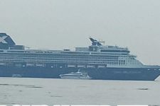 Kapal Pesiar Jumbo MV Celebrity Millennium Singgah di Buleleng, Ada yang Unik - JPNN.com Bali