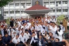 Wali Kota Serang Tidak Setuju Honorer Dihapus, Ini Sikapnya - JPNN.com Banten