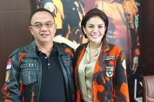 Nikita Mirzani Bergabung dengan PP, Kantornya Sebelahan Polresta Serang Kota - JPNN.com Banten