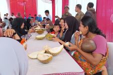 1.000 Durian dari Baros Banten Gratis untuk Masyarakat - JPNN.com Banten