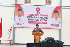 Presiden PKS Datang ke Banten, Berikan Sesuatu Buat Gembong - JPNN.com Banten