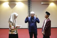Wako Cilegon Diapit Anak Muda Membanggakan - JPNN.com Banten