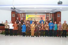 Waduh, Bupati dan Wali Kota Ogah Simpan Kas Daerahnya di Bank Banten - JPNN.com Banten