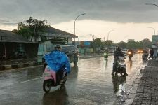 7 Daerah di Banten Diimbau Waspada, Simak Prakiraan Cuaca Hari Ini - JPNN.com Banten