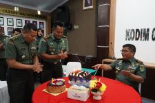 Danrem Brigjen Tatang Subarna Bawa Sesuatu ke Kodim Cilegon, Semua Terkejut - JPNN.com Banten
