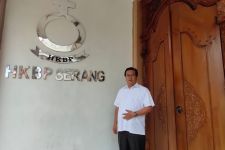 Gereja di Serang Mulai Bersiap Menyambut Natal - JPNN.com Banten