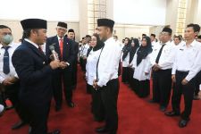Puluhan Kepala Sekolah & Pengawas Dilantik, Gubernur Banten Tegaskan Hal Ini - JPNN.com Banten
