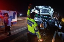 Mobil Elf Kecelakaan di Tol Serang-Panimbang, 2 Penumpang Tewas - JPNN.com Banten