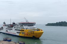 Harga Tiket Kapal Feri Kelas Reguler & Eksekutif dari Merak ke Bakauheni - JPNN.com Banten