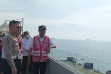 Menhub Cek Kesiapan Nataru di Pelabuhan Merak, Beri Catatan Ini - JPNN.com Banten
