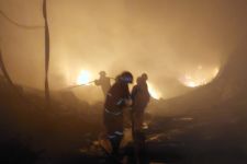 Kebakaran Mengepung Tangerang dalam Satu Malam - JPNN.com Banten