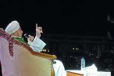 Doa di 5 Malam yang Tak Akan Ditolak Allah, Habib Jindan: Rajab Paling Mulia - JPNN.com Banten