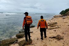 Nelayan Lebak Hilang di Perairan Cihara, Anak Korban Dapat Kabar yang Bikin Kaget - JPNN.com Banten