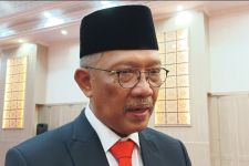 Pj Sekda Banten Tidak Tahu Ratusan Honorer Sekolah Dipecat, Aduh - JPNN.com Banten
