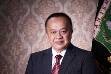 Gubernur Banten Tunjuk Deni Hermawan Jadi Plt Kepala Bapenda - JPNN.com Banten