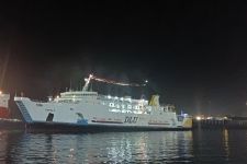 Jadwal Penyeberangan Kapal Feri Khusus buat Pemobil dari Merak ke Bakauheni - JPNN.com Banten