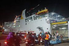 Jadwal Penyeberangan Merak-Bakauheni Hari Ini, 17 Kapal Feri Siap Melayani - JPNN.com Banten