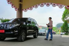Mobil Dinas Wali Kota Serang Menunggak Pajak 4,8 Tahun, Parah - JPNN.com Banten