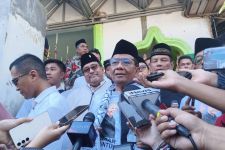 Pantas Saja Ulama Besar Banten Abuya Muhtadi Mendukung Ganjar-Mahfud - JPNN.com Banten