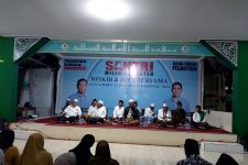 Santri Milenial di Banten Doakan Prabowo-Gibran Jadi Presiden & Wapres - JPNN.com Banten