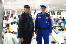 Cegah Pencopetan di Atas Kapal Feri, Personel Polda Banten Berjaga - JPNN.com Banten