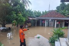 Ini Penyebab Banjir di Kecamatan Cikande Serang Sejak Sabtu - JPNN.com