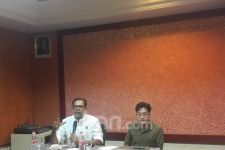 Suami Airin Dipanggil Kejati Banten, Haris Azhar Curiga Berkaitan dengan Politik - JPNN.com Banten