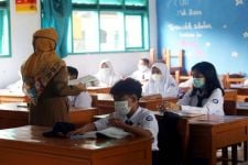 2 Guru BK SMAN 1 Banguntapan Menghadap ke Ombudsman DIY, Bagaimana Hasilnya? - JPNN.com Jogja