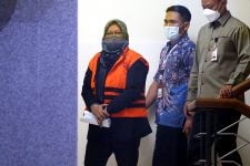Usai Ditetapkan Sebagai Tersangka, Ade Yasin Ditahan di Rutan Polda Metro Jaya - JPNN.com Jabar