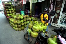 Mak-mak di Bali Menjerit LPG 3 Kg Langka, Pertamina Merespons, Polisi Turun Tangan - JPNN.com Bali