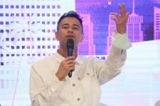 Raffi Ahmad Beri Tanggapan Soal Gosip Selingkuh dengan Mimi Bayuh - JPNN.com