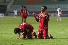 Radja Nainggolan Memotivasi Pemain Timnas Indonesia U-17, Begini Kalimatnya - JPNN.com Jatim