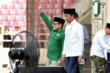 Jokowi Belum Pengin Masuk Parpol, Matangkan Partai Perseorangan - JPNN.com Jakarta