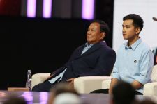 Pengamat Sebut Prabowo-Gibran Berpeluang Menang 1 Putaran, Ini Faktor-Faktornya - JPNN.com Jatim